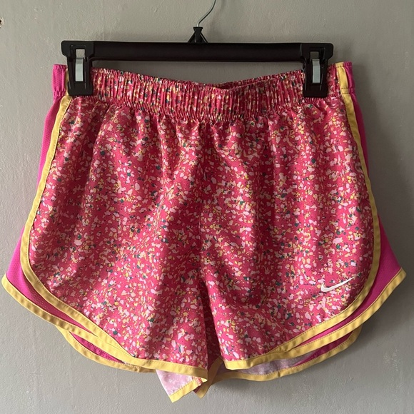 Nike Drifit Tempo Icon Clash Shorts Size Medium - Picture 1 of 6